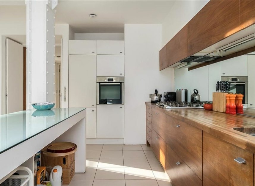Properties for sale in Green Walk - SE1 4TQ view3