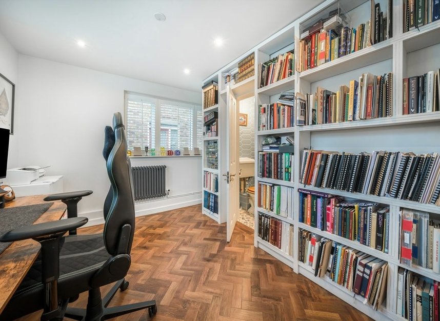 Properties for sale in Grierson Road - SE23 1NU view9