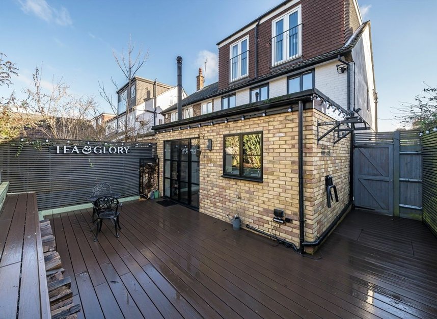 Properties for sale in Grierson Road - SE23 1NU view10