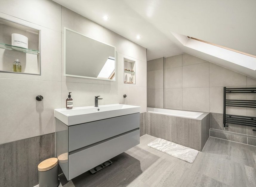 Properties for sale in Grierson Road - SE23 1NU view11