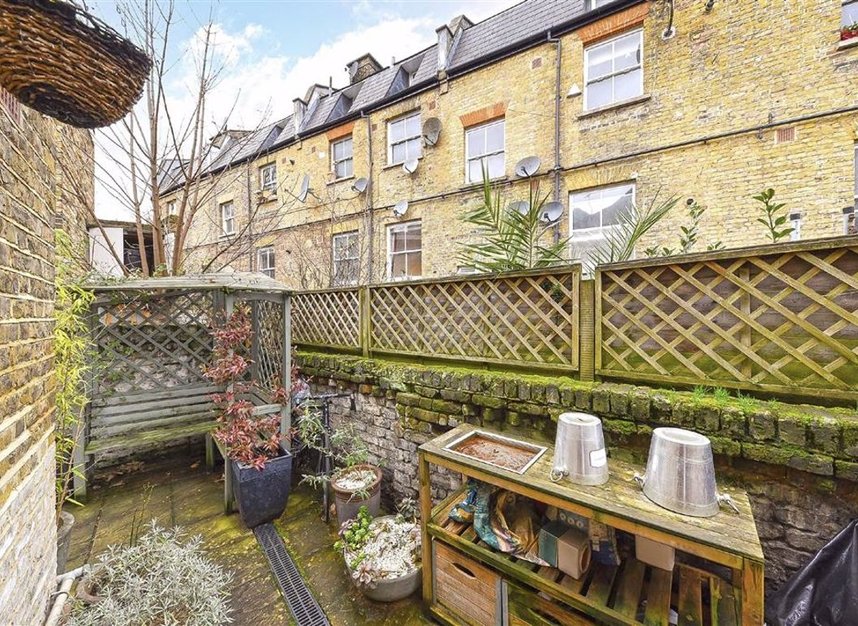 House for sale in Grosvenor Park, London, SE5 | Dexters