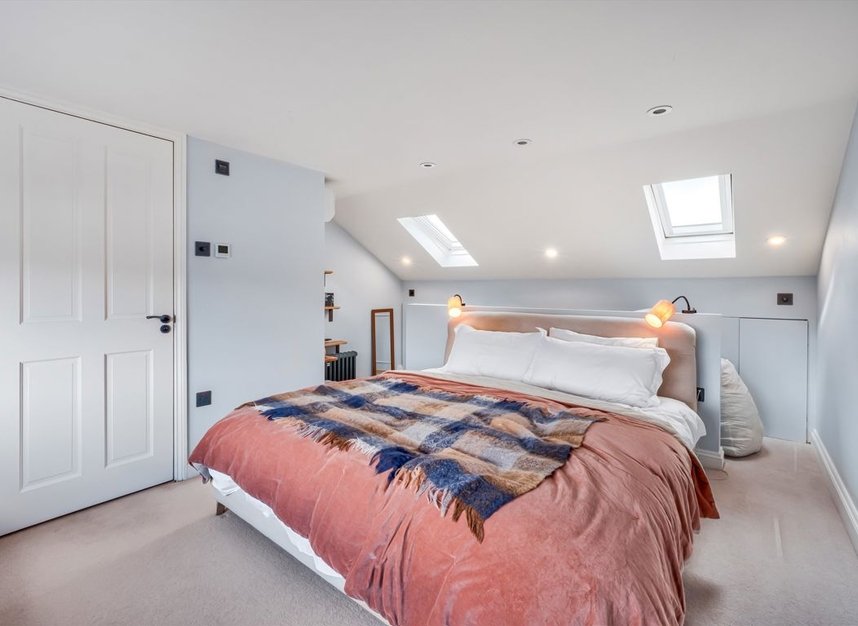 Properties for sale in Grosvenor Road - W7 1HR view5