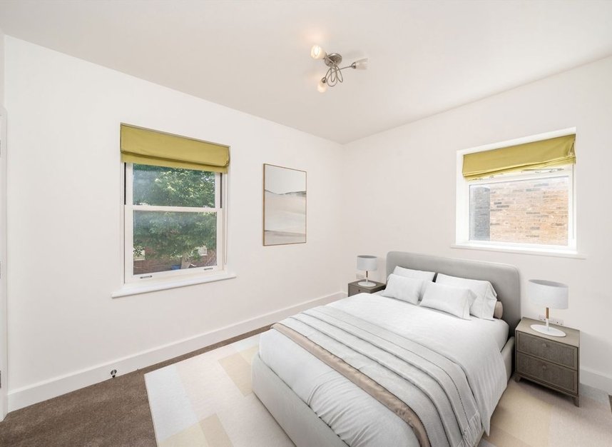 Properties for sale in Grove Crescent - KT1 2DD view4