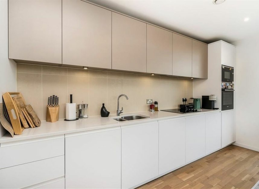 Properties for sale in Grove Street - SE8 3GZ view5