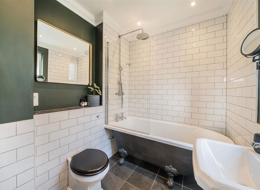 Properties for sale in Groveway - SW9 0AH view4