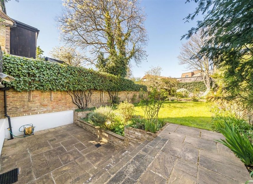 Properties for sale in Groveway - SW9 0AR view5