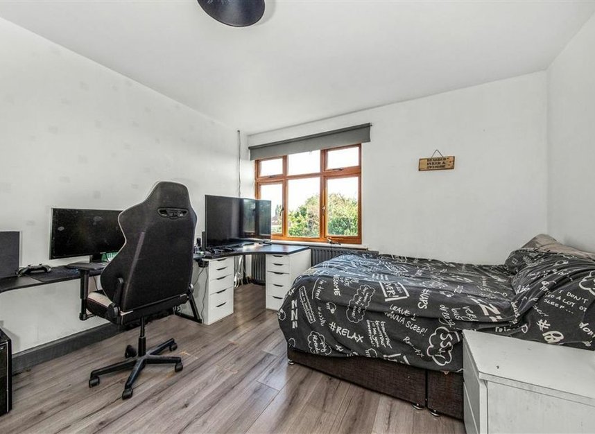 Properties for sale in Guibal Road - SE12 9HF view7