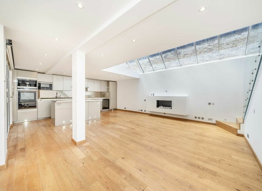 Properties sold in Gunter Grove - SW10 0UJ view2