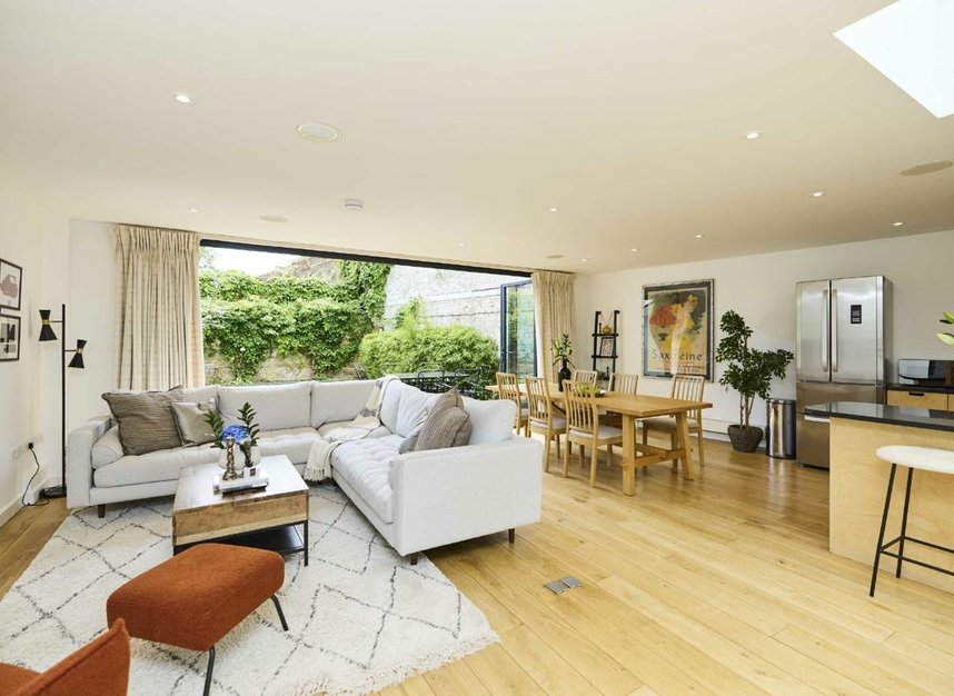 Properties sold in Gwendolen Avenue - SW15 6EZ view2