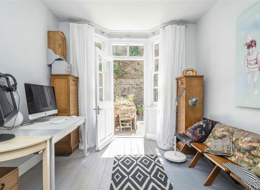 Properties for sale in Haberdasher Street - N1 6EJ view6