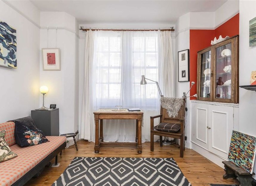 Properties for sale in Haberdasher Street - N1 6EJ view3