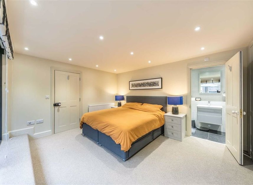 Properties for sale in Hallam Mews - W1W 6AP view8
