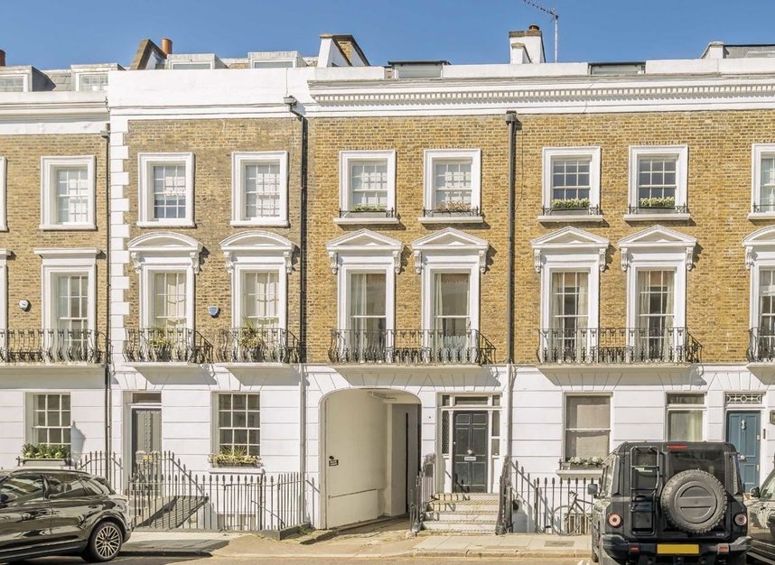 Properties for sale in Halsey Street - SW3 2PT view1