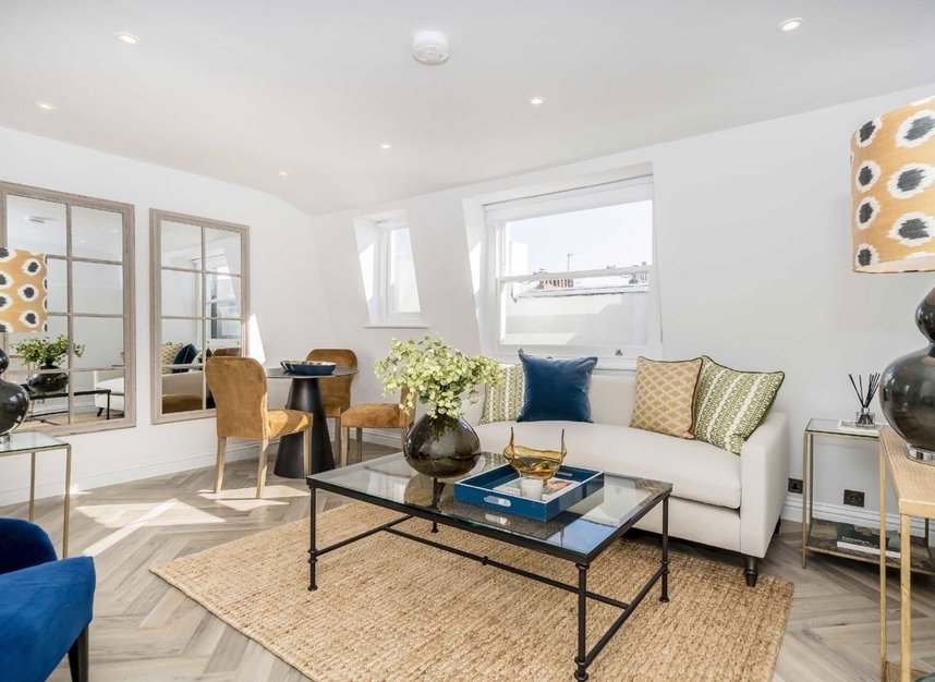 Properties for sale in Halsey Street - SW3 2PT view2
