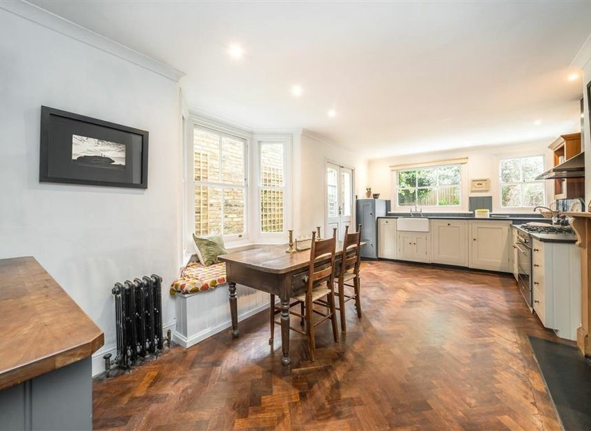 Properties for sale in Hambalt Road - SW4 9EJ view4