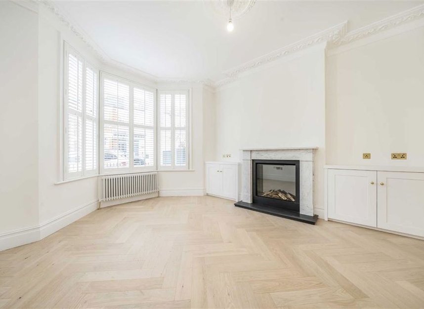 Properties for sale in Hambalt Road - SW4 9EB view4