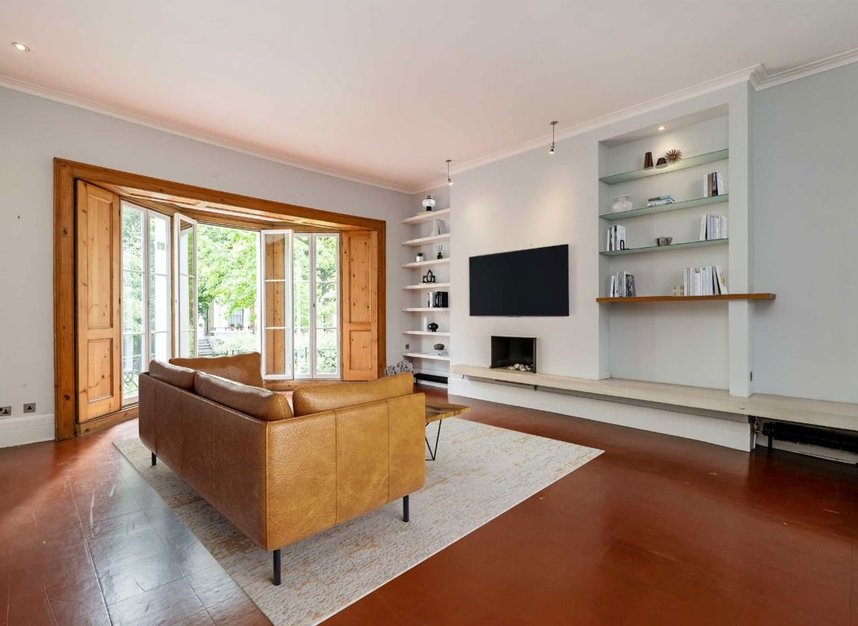 Properties for sale in Hammersmith Grove - W6 0NE view3