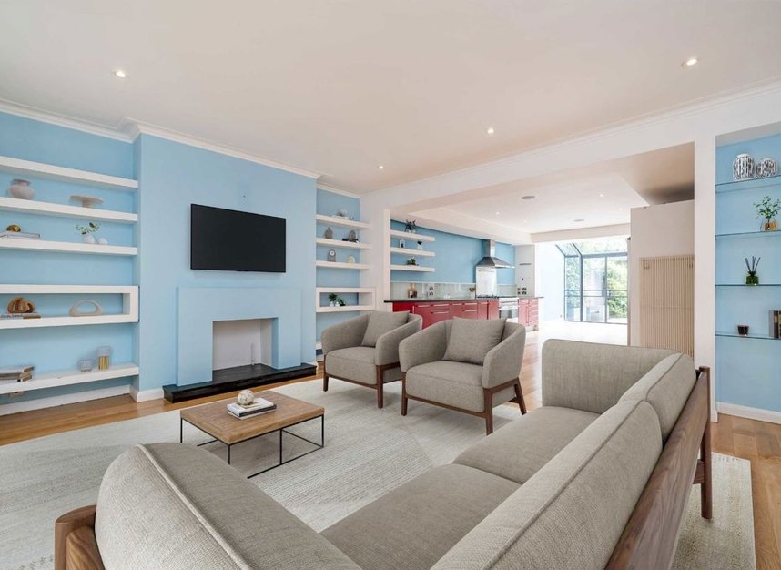 Properties for sale in Hammersmith Grove - W6 0NE view4