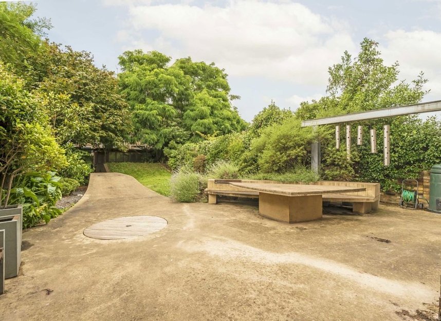 Properties for sale in Hammersmith Grove - W6 0NE view2