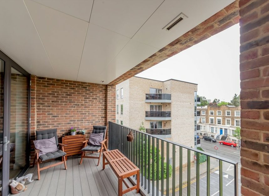 Properties for sale in Hansel Road - NW6 5FP view4