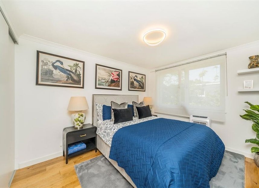 Properties for sale in Harewood Avenue - NW1 6NU view6