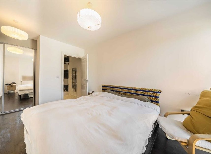 Properties for sale in Harford Street - E1 4GE view5