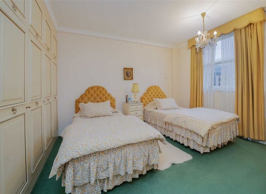 Properties for sale in Harley Street - W1G 7JR view6