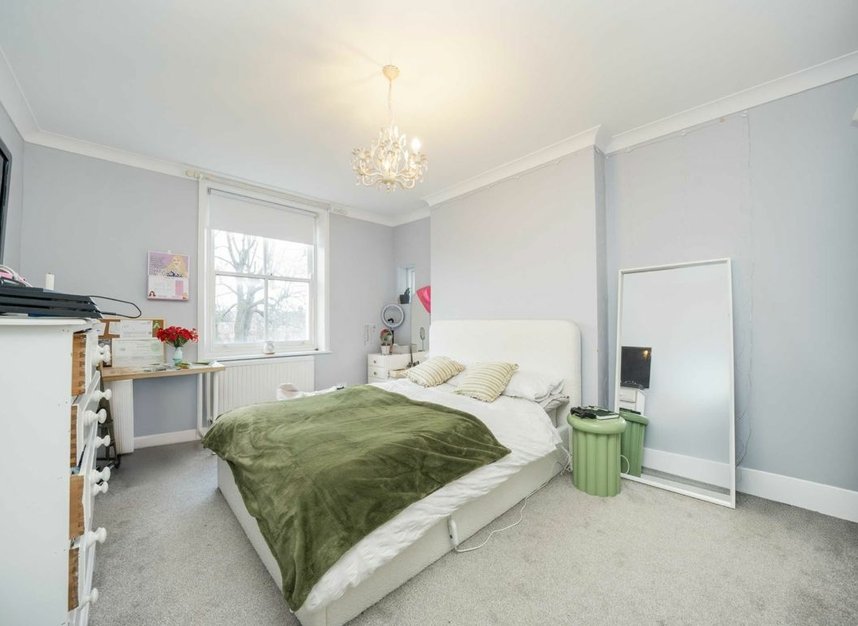 Properties sold in Harvist Road - NW6 6HA view4