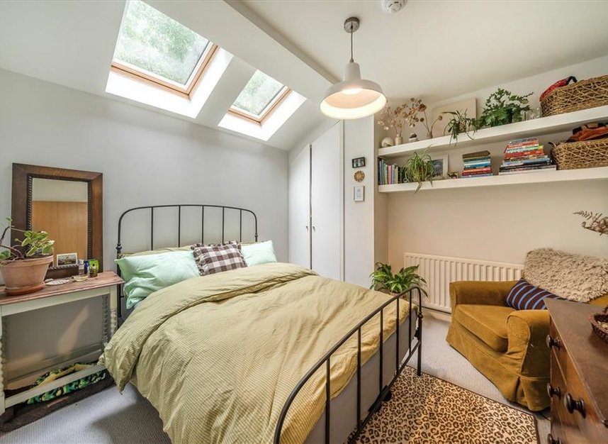 Properties for sale in Hatcham Park Mews - SE14 5PY view7