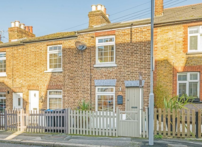 House for sale in Haycroft Road, Surbiton, KT6 (Ref 217831) Dexters