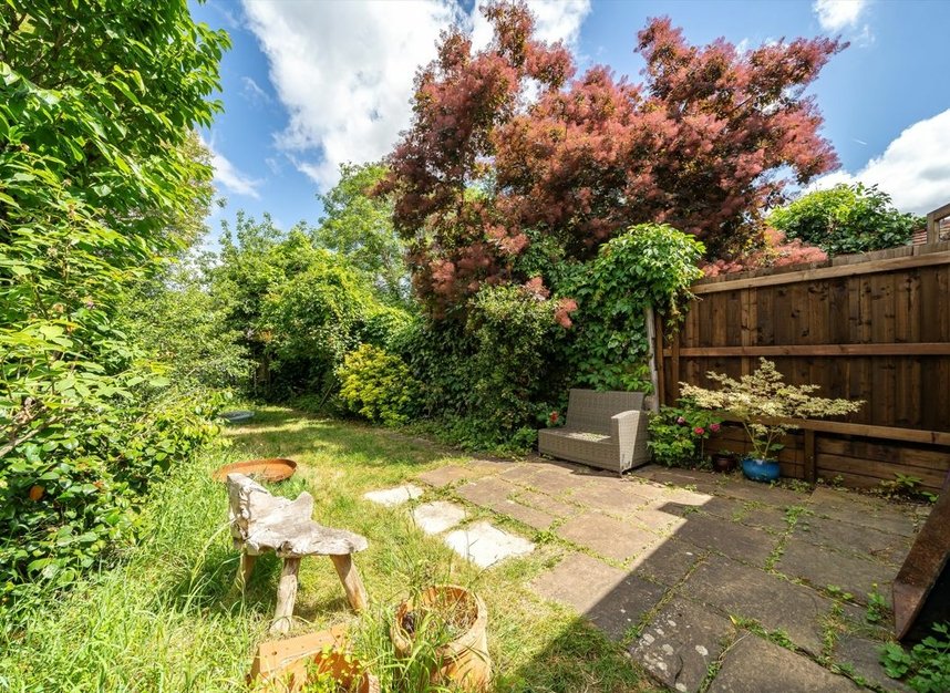 Properties for sale in Haydon Park Road - SW19 8JQ view7