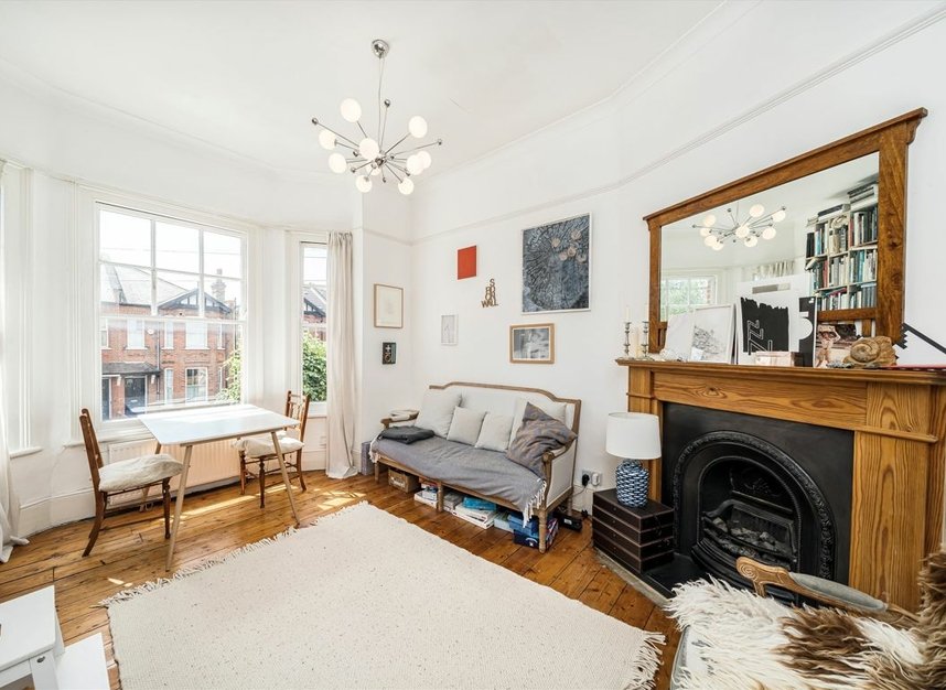 Properties for sale in Haydon Park Road - SW19 8JQ view2