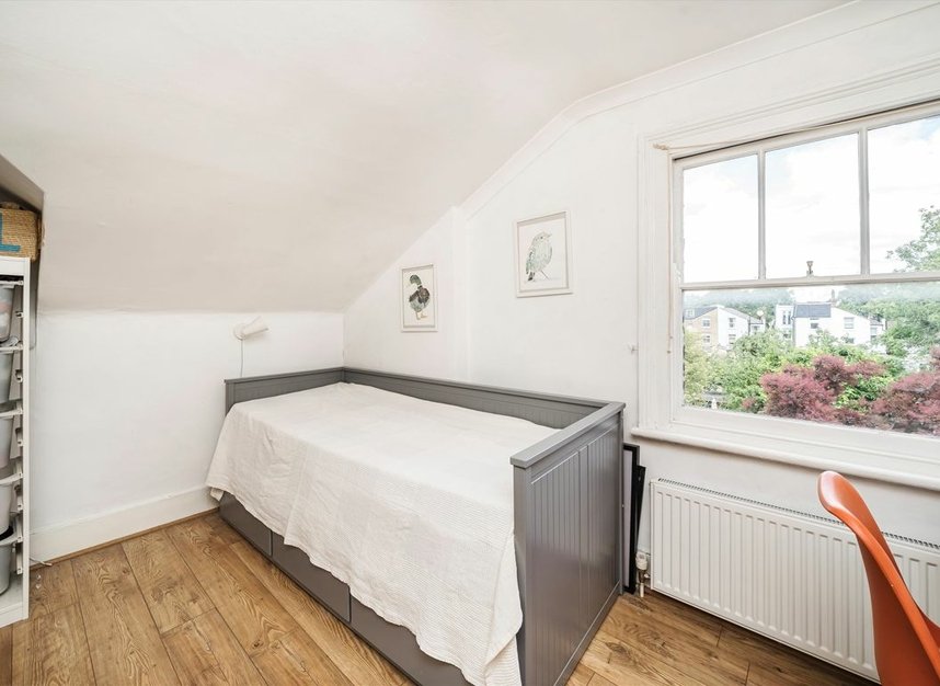 Properties for sale in Haydon Park Road - SW19 8JQ view5