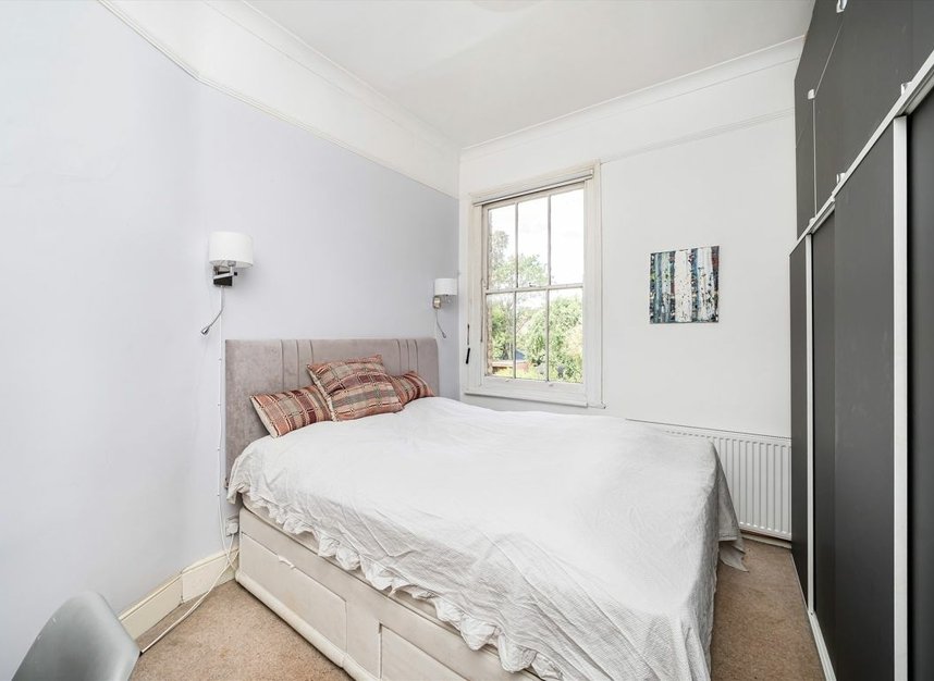 Properties for sale in Haydon Park Road - SW19 8JQ view4