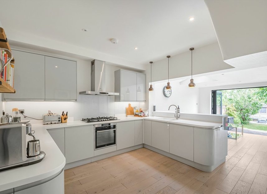 Properties sold in Haydons Road - SW19 1HG view3