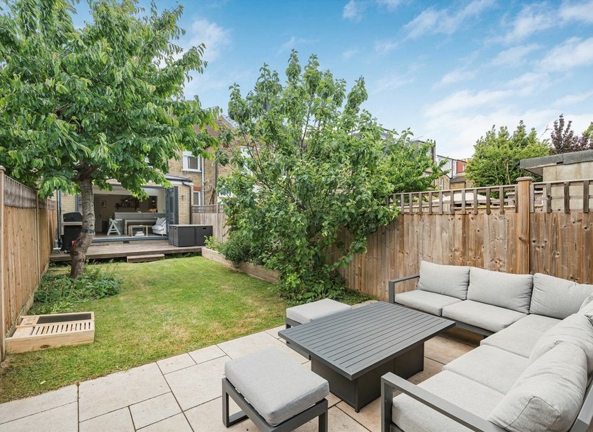Properties sold in Haydons Road - SW19 1HG view7