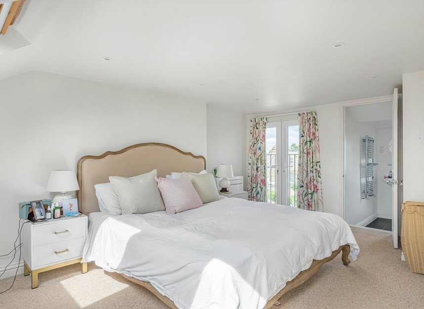 Properties sold in Haydons Road - SW19 1HG view5