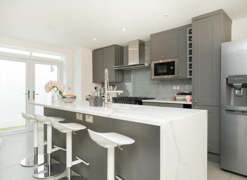 Properties sold in Hazlebury Road - SW6 2ND view6