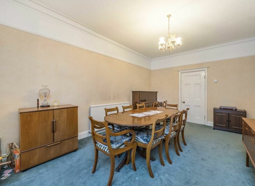 Properties for sale in Heathfield Road - W3 8EJ view3