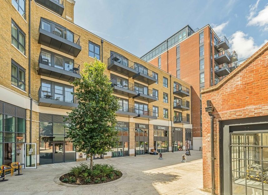 Properties for sale in Heritage Walk - KT1 2UT view1