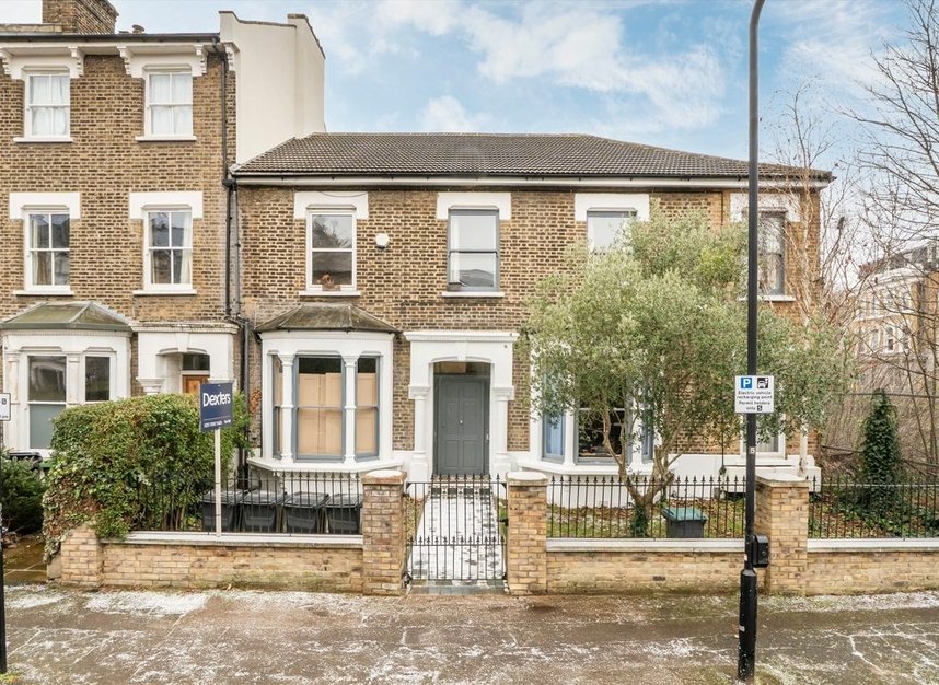 Properties sold in Heyworth Road - E5 8DR view1