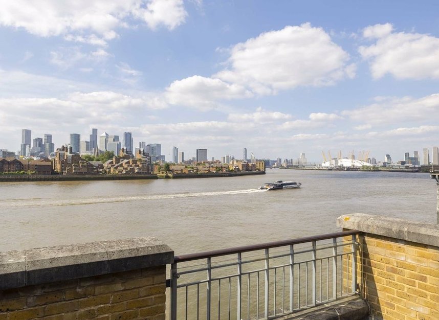 Canary Wharf Estate Agents Letting Agents in Canary Wharf Dexters