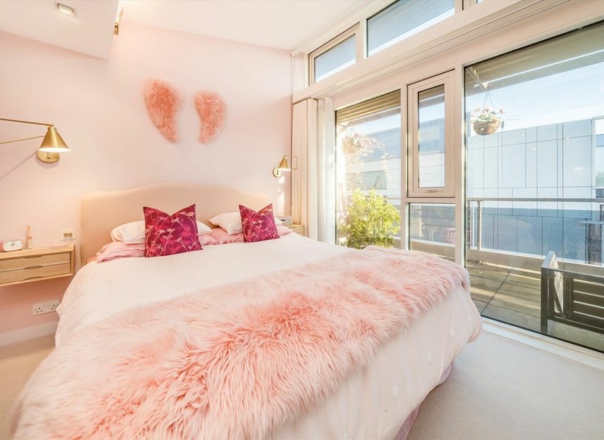 Properties for sale in High Holborn - WC1V 6DR view7