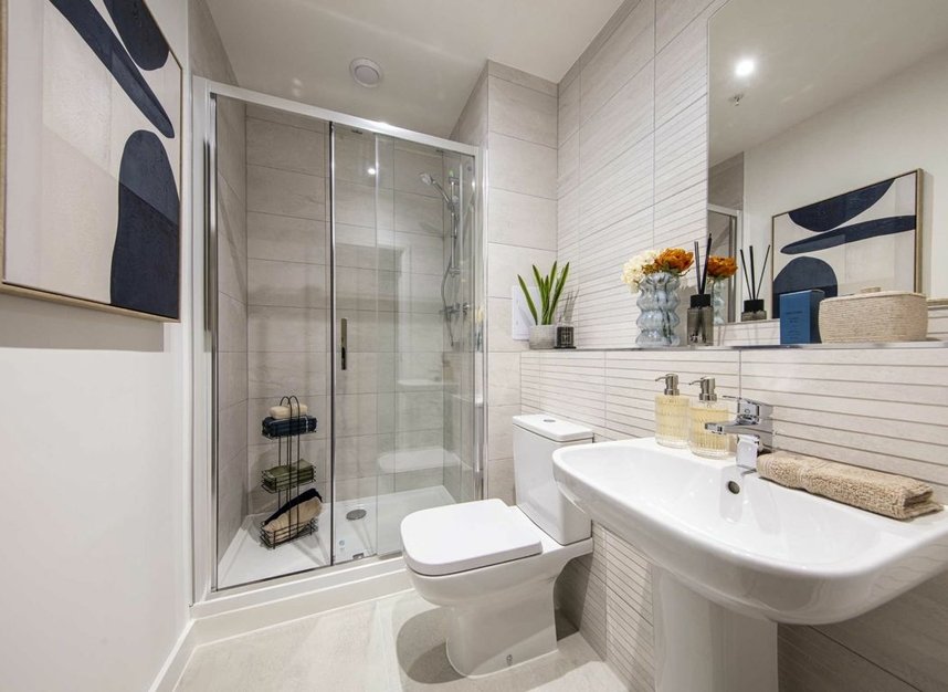 Properties for sale in High Street - TW8 0AA view5