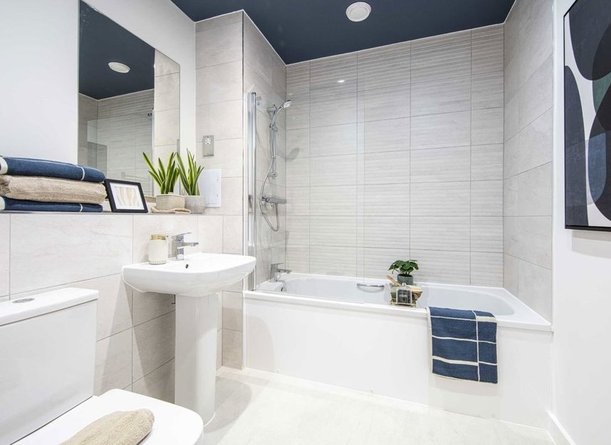 Properties for sale in High Street - TW8 0AA view6