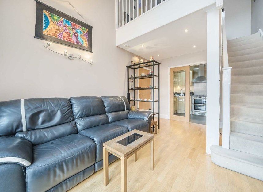 Properties for sale in High Street - TW8 8LD view2