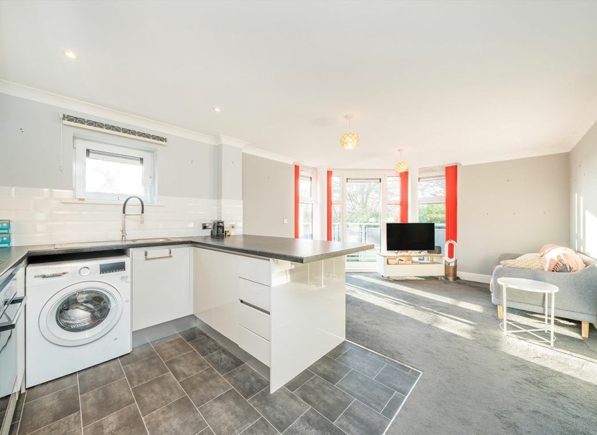 Properties sold in High Street - TW12 1NN view2