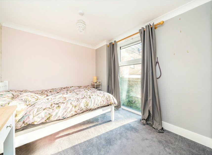 Properties sold in High Street - TW12 1NN view3