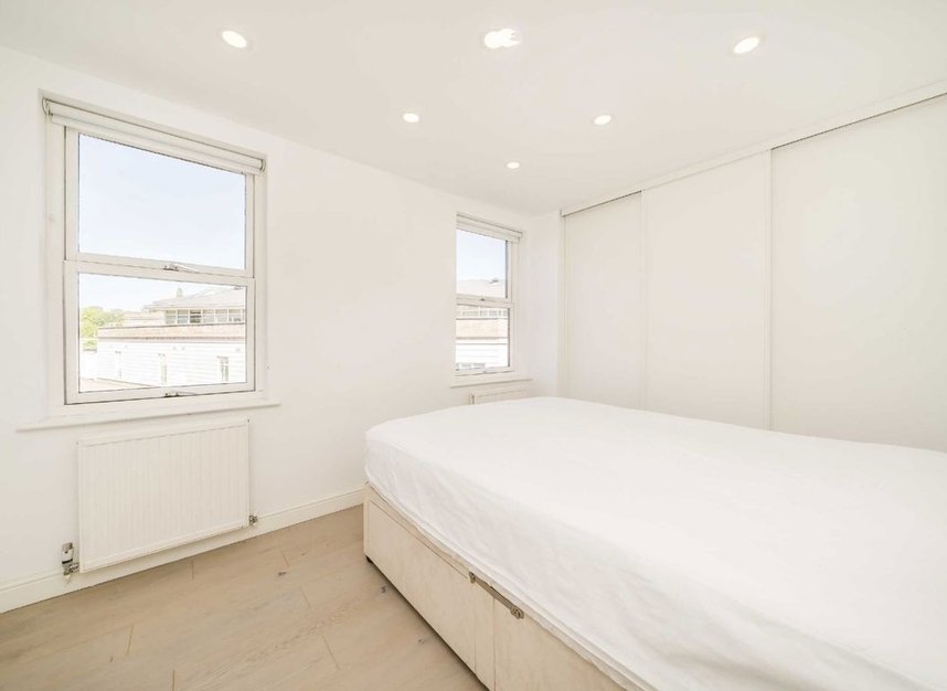 Properties for sale in High Street - TW12 2SA view5