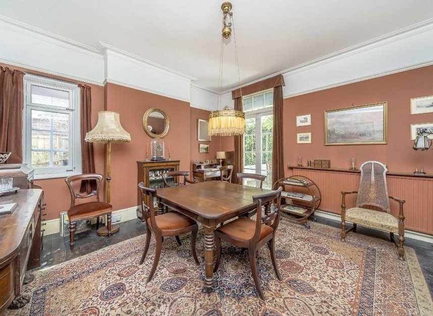 Properties for sale in High Street - TW12 2SX view4